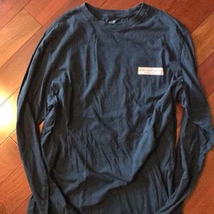 Men’s medium vineyard vines long sleeve!